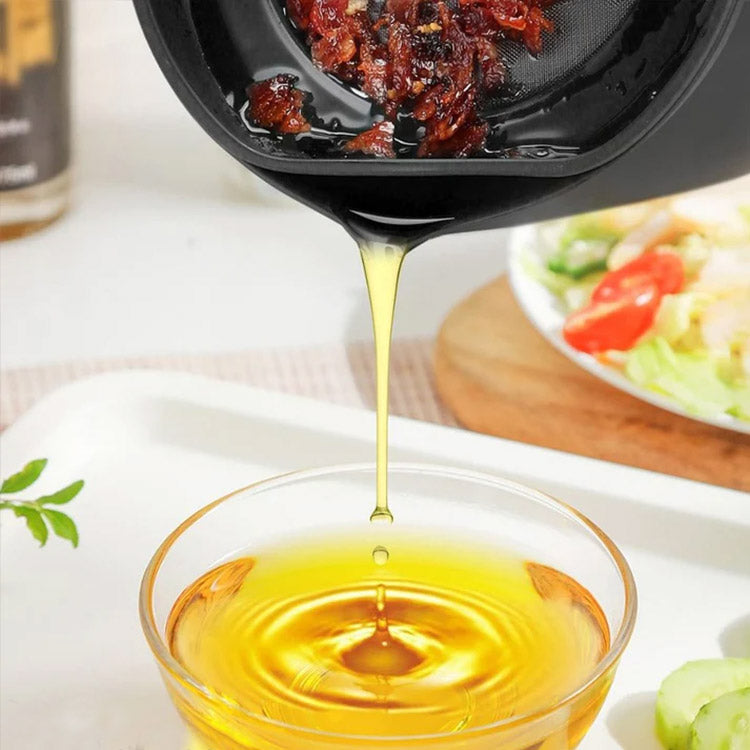 304 Stainless Steel Oil Keeper with Filter – Food-Grade, Fine Mesh, Drip-Proof