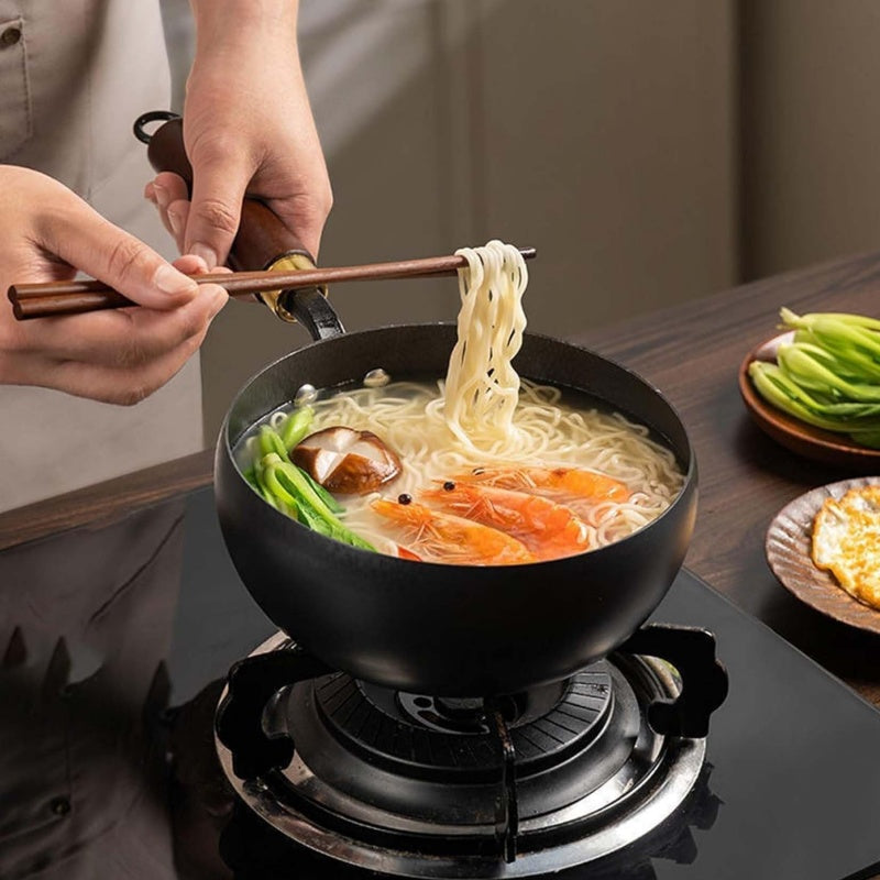 Cast Iron Dutch Oven Pot with Lid – Deep Cooking Pot for Stews, Soups & One-Pot Family Meals