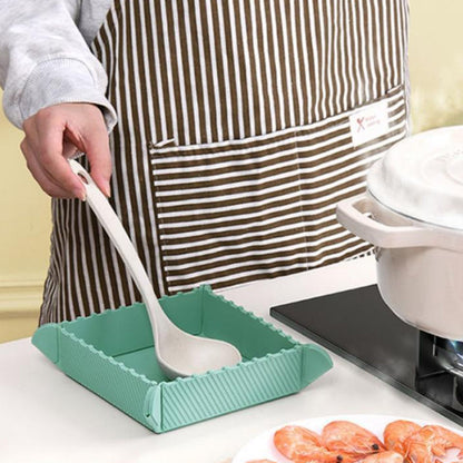 Magnetic Silicone Trivet | Foldable Pot Mat & Small Kitchen Tray